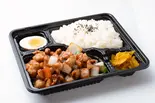 【303】鶏肉とカシューナッツ炒め弁当（金華閣）