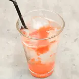 フルーツ発酵ソーダ いちご＆レモン（PUBレモン＆ジンジャー）