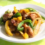 ソーセージ炒め [SAUSAGE STIR FRY]（アジト 大宮店）