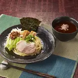 旨辛！辛味噌つけ麺(麺200g)（魚介と豚骨のWスープが決め手！ つけ麺 総本山 無双 博多店）