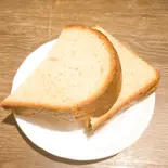自家製ライ麦パン（スンガリー 新宿三丁目店）
