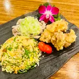 チャーシュー炒飯+唐揚げ(4個)+選べる蒸し鶏（けむり屋 なんば2号店）
