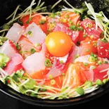 海鮮ユッケ丼（まるさ水産 名古屋桜山店）