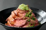 刻みわさびのローストビーフ丼 Wasabi Roast Beef Bowl（濃厚ローストビーフとハラミ丼「タルビー」 久米川店）