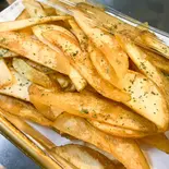 自家製フライドポテト（味処げん家）