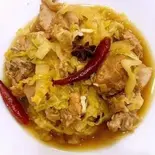 白菜漬けとスペアリブ煮込み(酸菜炖排骨)（聚香源）