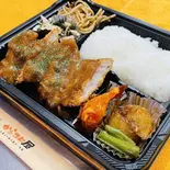 デミグラスヒレカツ弁当（からコロ屋）