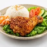 タイ風焼き鶏ももご飯 Thai Grilled Chicken Thigh with Rice(F.S RAK RESTOBAR)