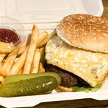 Egg Burger  エッグバーガー（John's Kitchen）