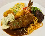 人気No. 1！ハルスペシャルセット（洋食屋ハル）