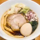 特製黒醤油らーめん（らぁ麺葉山）
