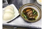 豚の角煮、蒸しパン3個添え（点心楼 台北）
