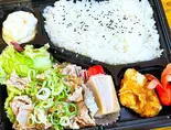 バンバン牛弁当ごまだれソース(餃子工房ちびすけ 十三店)