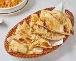 ガーリックナン Garlic Naan（Priya）