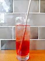 ざくろ酢＆アガヴェのソーダ Pomegranate Vinegar ＆ Agave Soda（pescheria三軒茶屋店）