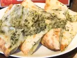 バジルチーズナン/Basil Cheese Naan(インドネパールレストランアムル)