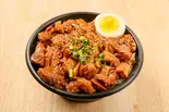 銘柄鶏の魯肉飯丼（魯肉飯専門 火豚～katon～ ルーローハン専門店）