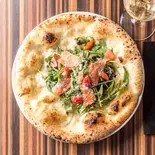 サルモーネ Salmone（【本格窯焼ナポリPIZZA】大衆イタリアン酒場 ミンバル 幡ヶ谷 MINNA NO BAR Hatagaya）