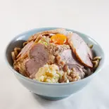 豚豚豚豚豚 背脂まぜそば Ultra Pork Bomb Jiro-Style Back Fat Mazesoba(【元祖 二郎 インスパイア】ぎょうてん屋 ぎ郎 京成小岩店)