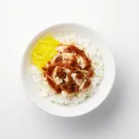 蒸し鶏と香味ダレの鶏肉飯（台湾スイーツ 台湾九份芋圓 早稲田店）