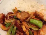 四川風鶏肉丼（中華料理 食為天）