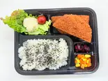 ビッグメンチカツ弁当（元祖西成ホルモン天婦羅48 千林大宮店）