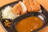 カツカレー（かつ花西小山店）