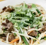 砂肝とニンニクの芽の炒め物  Gizzard ＆ Garlic Shoots Stir-Fry（エスニック食堂オルオル ethnic diner'OLU'OLU）