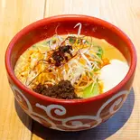 温泉卵四川担々麺(赤)（四川坦々麺 赤くろ）