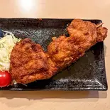 鶏のからあげ【外カリ中ジュワ】(居酒屋わいわい Izakaya waiwai)