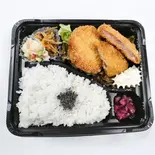 フライ盛り合わせ弁当（お弁当屋HACHI）