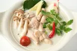 (75)鶏肉のココナッツスープ（サームロット）