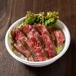 赤身ステーキ丼(MORGEN)