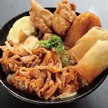 豚キムチ丼 500 (唐揚2+コロッケ1+春巻1) ≪1765≫（デリズ京急鶴見店）