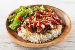 シラチャ―ジャークチキンオーバーライス（【ごはん特盛まで無料】MEXジャークチキンオーバーライス 弘明寺店）