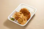 からコロ弁当(醤1塩1コロッケ1、計3コ)(横浜まるざ唐揚げ工房とりまる蒲田店)