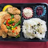 チキン竜田揚げ弁当（ミッテラン三世）