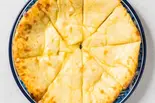 【とろーり】チーズナン Cheese Naan（インド・ネパール料理 マハ・ラスミ）