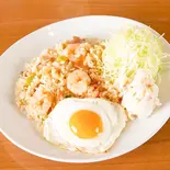 エビピラフ(目玉焼き付き)（キッチンたか）