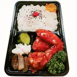 ピリ辛ソースからあげ弁当(並)Spicy Sauce Karaage Bento (Regular)（からあげのジョー千歳船橋）