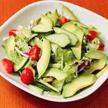 アボカドサラダ Avocado Salad（インドダイニングアリア）