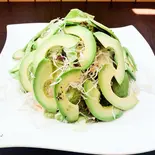 アボカドサラダ（インド料理サハラ谷保店）