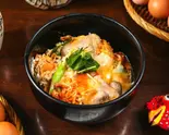 こだわり卵の豚卵丼 Pork and Specially Selected Egg Rice Bowl（喜三郎農場）