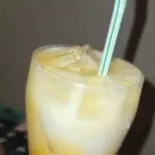 マンゴーラッシー/Mango Lassi（インド料理＆バー カナピナ）