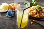 緑茶（国産牛ホルモン焼きそば ホルそば亭 西神奈川3丁目2号店）