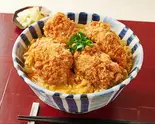 【身がぷっくりと大きな】牡蠣フライ丼(こだわりとんかつ 神楽 墨田)