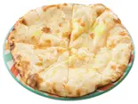 チーズナン（Sunrise Asian Dining ＆ Bar）