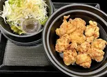 鶏からとネギの醤油ソースがけ（六角箸）
