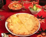 【大人気】チーズナンセット Cheese Naan Set（NAMASTE INDIAN＆NEPALI RESTAURANT）