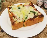 ピザトースト Pizza Toast（カフェ ノエシス）